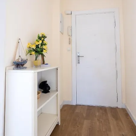 Sukarrieta Home Apartmán *
